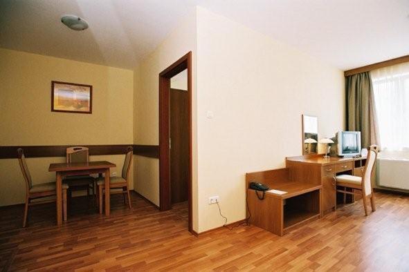 Panorama Wellness Apartman Hotel Hajdúszoboszló Zimmer foto